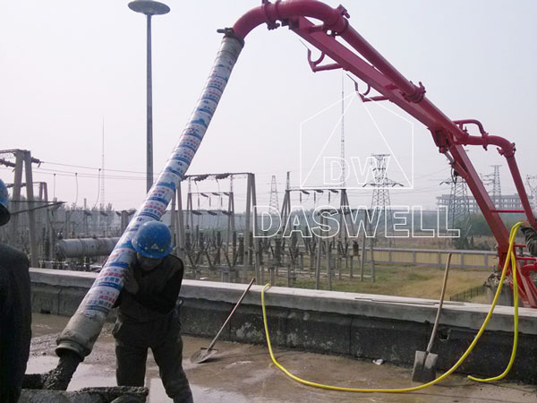 pouring the concrete to the site