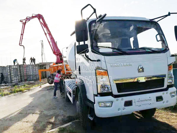 21m pumpcrete truck