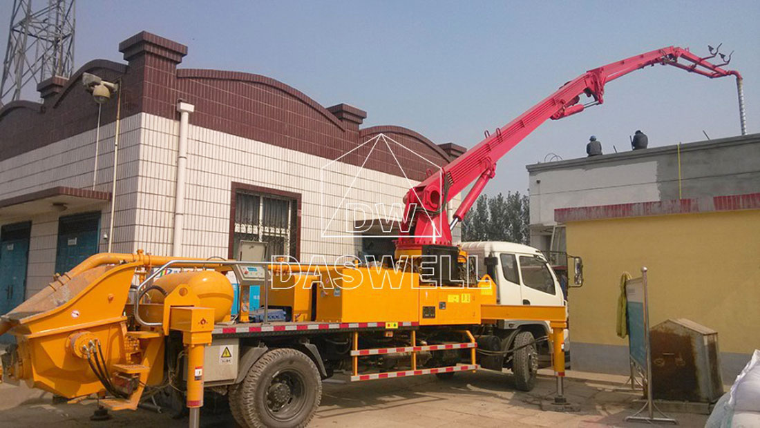 25m pumpcrete truck in working site
