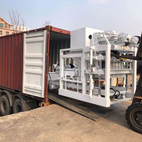 QTJ4-25 bricks machine