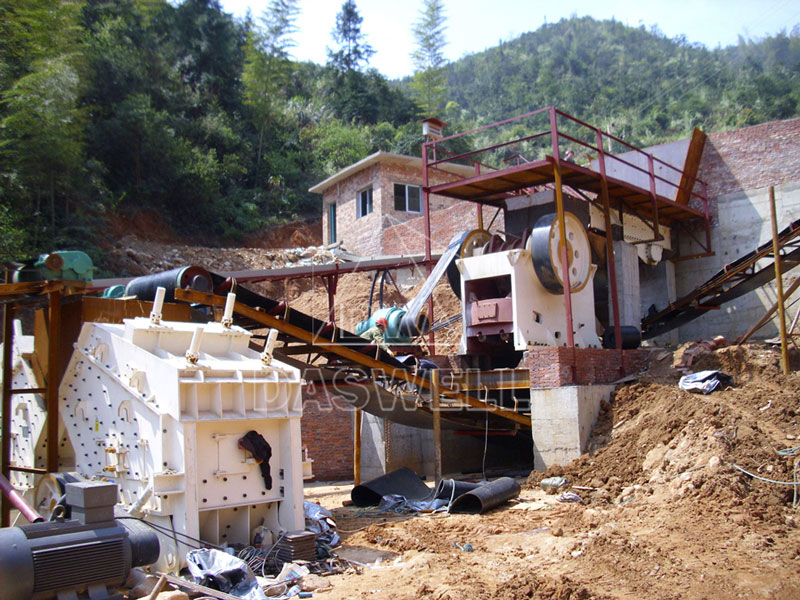 PE crusher in site